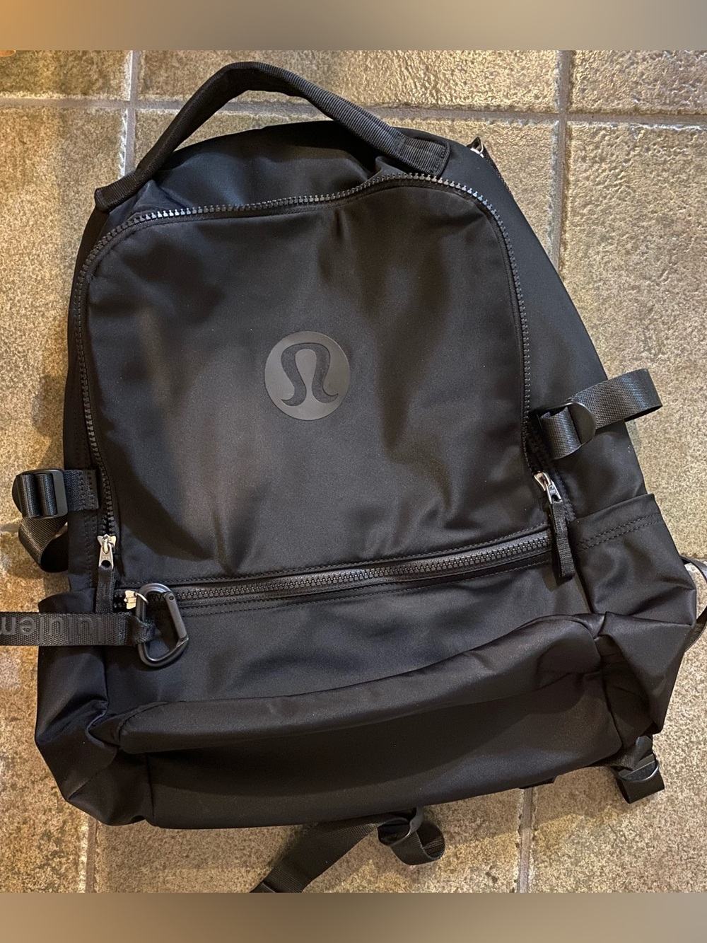Lululemon Black New Crew Backpack 22L Logo